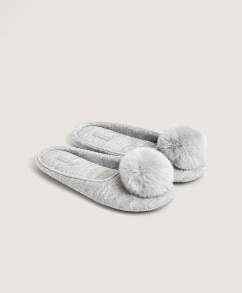Pom pom fabric slippers - | Oysho El ...